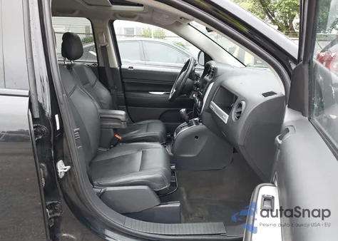 2017 Jeep Compass High Altitude 4X4 из США, поврежденный, VIN 1C4NJDEB6HD213625